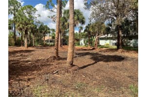 409 CHESHIRE STREET, PORT CHARLOTTE, FL 33953 - MLS#MFRC7498984