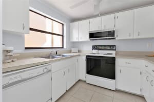 2000 FORREST NELSON BOULEVARD, PORT CHARLOTTE, FL 33952 Sold 03/05/25