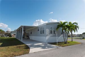 2 DEN HELDER AVENUE, PUNTA GORDA, FL 33950 - MLS#MFRC7499363