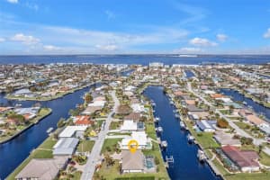 530 MATARES DRIVE, PUNTA GORDA, FL 33950 Sold 11/15/24