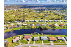 2376 STARLITE LANE, PORT CHARLOTTE, FL 33952 Sold 04/11/25