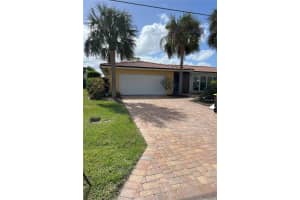 2261 BAYVIEW ROAD, PUNTA GORDA, FL 33950 Sold 12/05/24