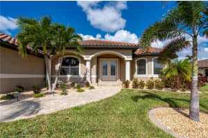 2736 MAGDALINA DRIVE, PUNTA GORDA, FL 33950 - MLS#MFRC7499707