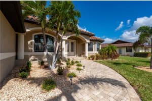 2736 MAGDALINA DRIVE, PUNTA GORDA, FL 33950 - MLS#MFRC7499707