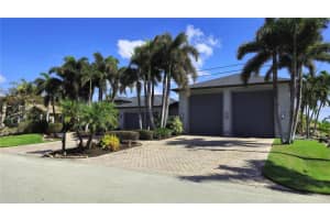 3825 17TH PLACE, CAPE CORAL, FL 33914 Sold 04/10/25