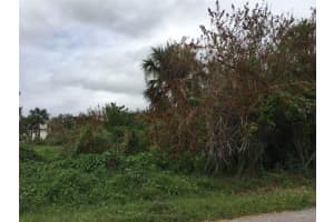 218 SEMINOLE BOULEVARD, PORT CHARLOTTE, FL 33952 Sold 01/21/25