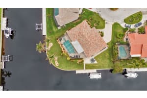 803 NAPOLI LANE, PUNTA GORDA, FL 33950 Sold 01/30/25