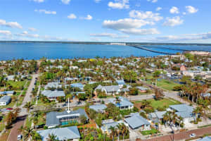 625 OLYMPIA AVENUE, PUNTA GORDA, FL 33950 Sold 03/24/25