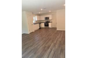 34 BAY PLACE COURSE, OCKLAWAHA, FL 32179 Sold 04/14/25