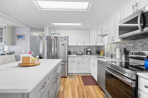 2100 KINGS HIGHWAY, PUNTA GORDA, FL 33980 - MLS#MFRC7500453