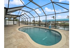 541 LINDLEY TERRACE, PORT CHARLOTTE, FL 33952 Sold 04/11/25