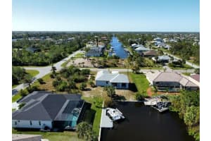 10404 MONTICELLO DRIVE, PORT CHARLOTTE, FL 33981 Sold 04/25/25