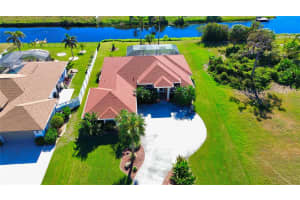 484 BOUNDARY BOULEVARD, ROTONDA WEST, FL 33947 Sold 04/30/25