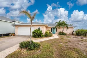 3220 PEACE RIVER DRIVE, PUNTA GORDA, FL 33983 - MLS#MFRC7501372