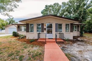 515 OLYMPIA AVENUE, PUNTA GORDA, FL 33950 Sold 07/25/25