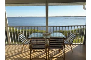 4410 WARREN AVENUE, PORT CHARLOTTE, FL 33953 Sold 04/17/25