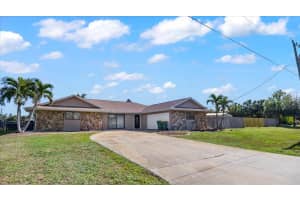 3310 MIDDLETOWN STREET, PORT CHARLOTTE, FL 33952 - MLS#MFRC7501586