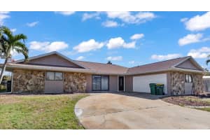 3310 MIDDLETOWN STREET, PORT CHARLOTTE, FL 33952 - MLS#MFRC7501586