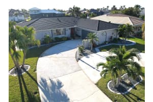 726 MACEDONIA DRIVE, PUNTA GORDA, FL 33950 Sold 07/16/25