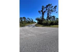 13993 BARBET LN, PORT CHARLOTTE, FL 33981 - MLS#MFRC7501880