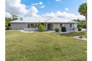 1298 WATERSIDE STREET, PORT CHARLOTTE, FL 33952 Sold 04/08/25