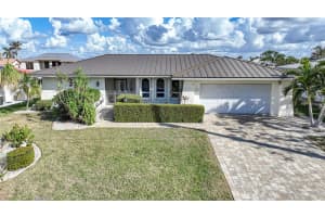 830 PAMELA DRIVE, PUNTA GORDA, FL 33950 Sold 03/28/25