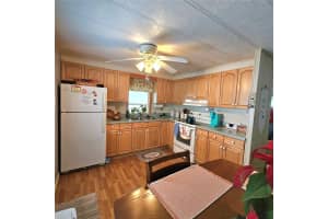 525 PARKWOOD AVENUE, NORTH PORT, FL 34287 Sold 08/12/25