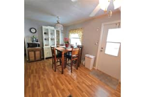 525 PARKWOOD AVENUE, NORTH PORT, FL 34287 Sold 08/12/25