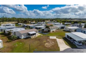 1000 KINGS HIGHWAY, PUNTA GORDA, FL 33980 - MLS#MFRC7502377