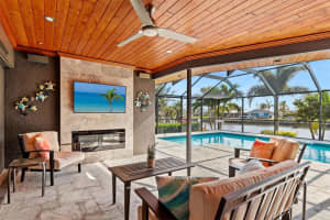 2199 EL CERITO COURT, PUNTA GORDA, FL 33950 Sold 04/11/25