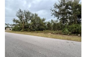 MAURBACH TER, NORTH PORT, FL 34286 Sold 04/01/25