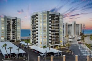 627 ALHAMBRA ROAD, VENICE, FL 34285 Sold 04/29/25