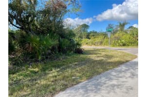 18115 VANDERBUILT AVENUE, PORT CHARLOTTE, FL 33948 - MLS#MFRC7502746