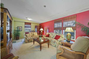 2100 KINGS HIGHWAY, PORT CHARLOTTE, FL 33980 Sold 09/12/25