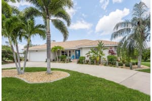 195 BAYSHORE COURT, PUNTA GORDA, FL 33950 Sold 03/11/25
