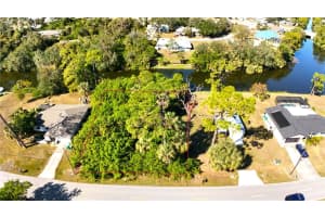 2259 LAKESHORE CIRCLE, PORT CHARLOTTE, FL 33952 Sold 04/09/25