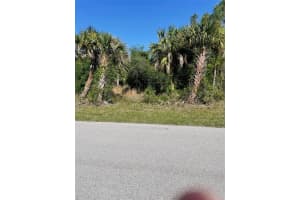414 LEONA STREET, PORT CHARLOTTE, FL 33954 Sold 08/05/25