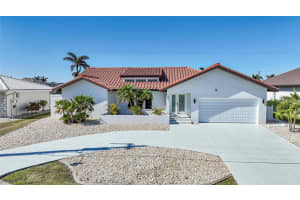 561 VIA ESPLANADE, PUNTA GORDA, FL 33950 Sold 04/14/25