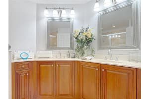 240 END DRIVE, PUNTA GORDA, FL 33950 Sold 03/21/25
