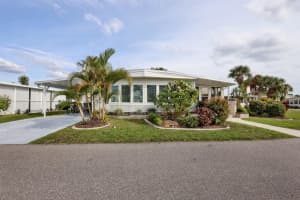 2100 KINGS HIGHWAY, PORT CHARLOTTE, FL 33980 Sold 03/17/25
