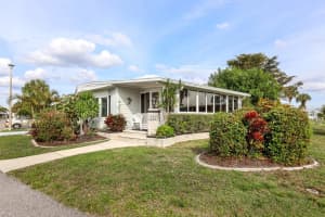 2100 KINGS HIGHWAY, PORT CHARLOTTE, FL 33980 Sold 03/17/25