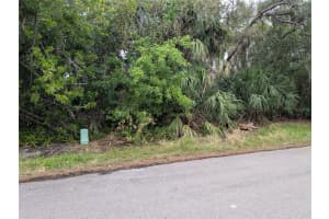 22438 BLANCHARD AVENUE, PORT CHARLOTTE, FL 33952 - MLS#MFRC7503521