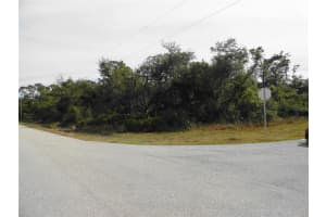 17043 ARTHUR AVENUE, PORT CHARLOTTE, FL 33948 - MLS#MFRC7503669