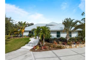 700 RIVER ROAD, VENICE, FL 34293 Sold 07/08/25