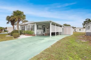 2100 KINGS HIGHWAY, PORT CHARLOTTE, FL 33980 Sold 04/22/25