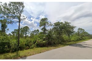 2531 MCPHEARSON DRIVE, PORT CHARLOTTE, FL 33953 Sold 02/12/25