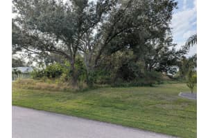 MLS# MFRC7503753, Punta Gorda, Florida 33983