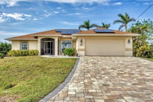 9214 SNAPPER CIRCLE, PORT CHARLOTTE, FL 33981 Sold 04/16/25