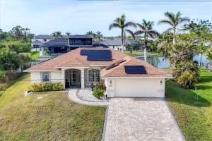 9214 SNAPPER CIRCLE, PORT CHARLOTTE, FL 33981 Sold 04/16/25