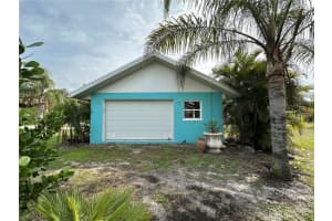 2115 MYRTLE AVENUE, PUNTA GORDA, FL 33950 - MLS#MFRC7503820